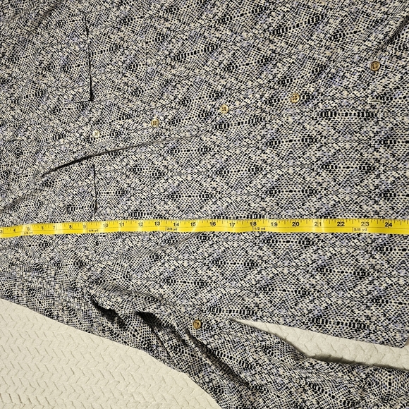 Patterned Button-Up - Picture 5 of 8